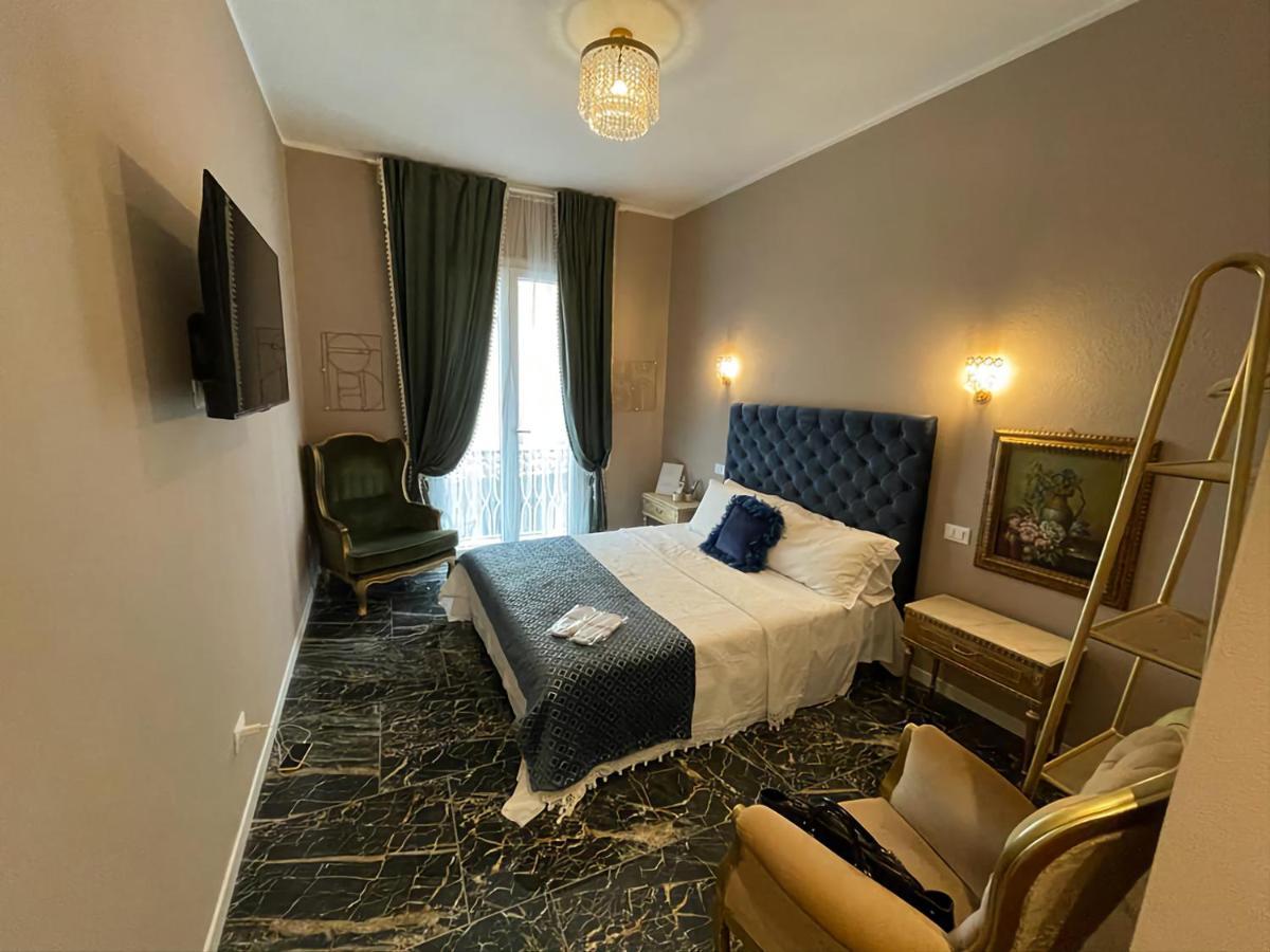 Prestige Suite Via Romagnoli Sirmione Ngoại thất bức ảnh