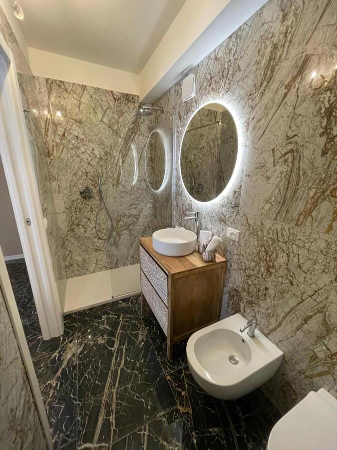 Prestige Suite Via Romagnoli Sirmione Ngoại thất bức ảnh